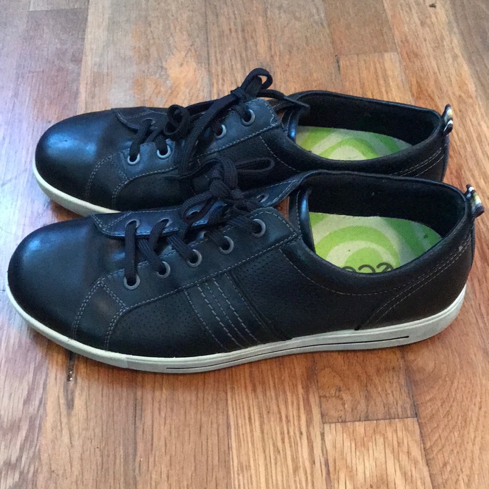 Ecco shoes